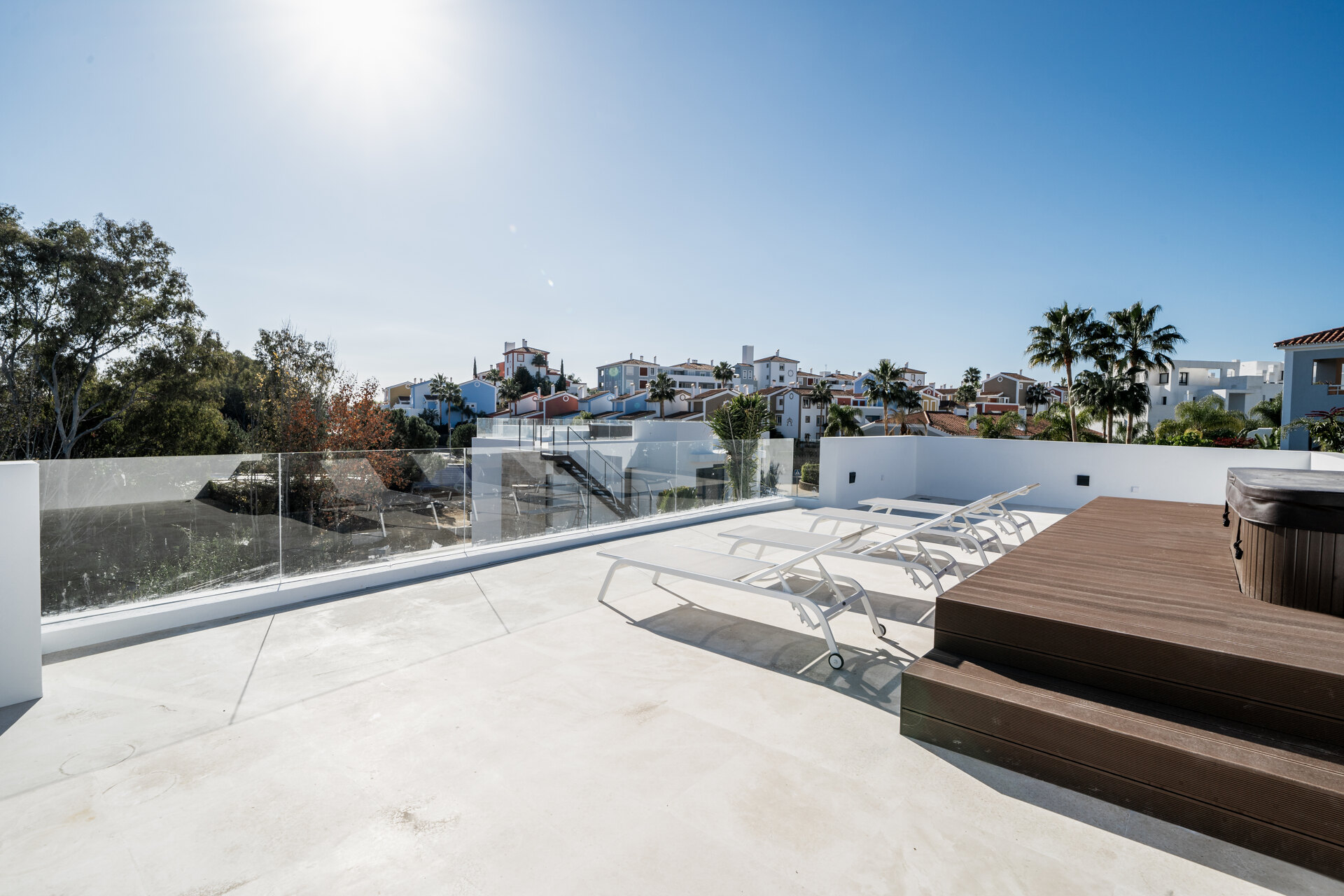 Exquisite contemporary villa nestled in the picturesque landscapes between Marbella and Estepona.