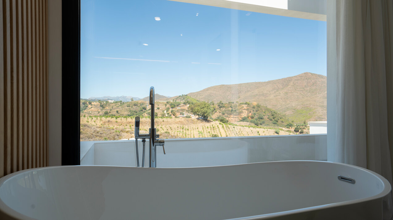 New Modern Villa in La Cala Golf