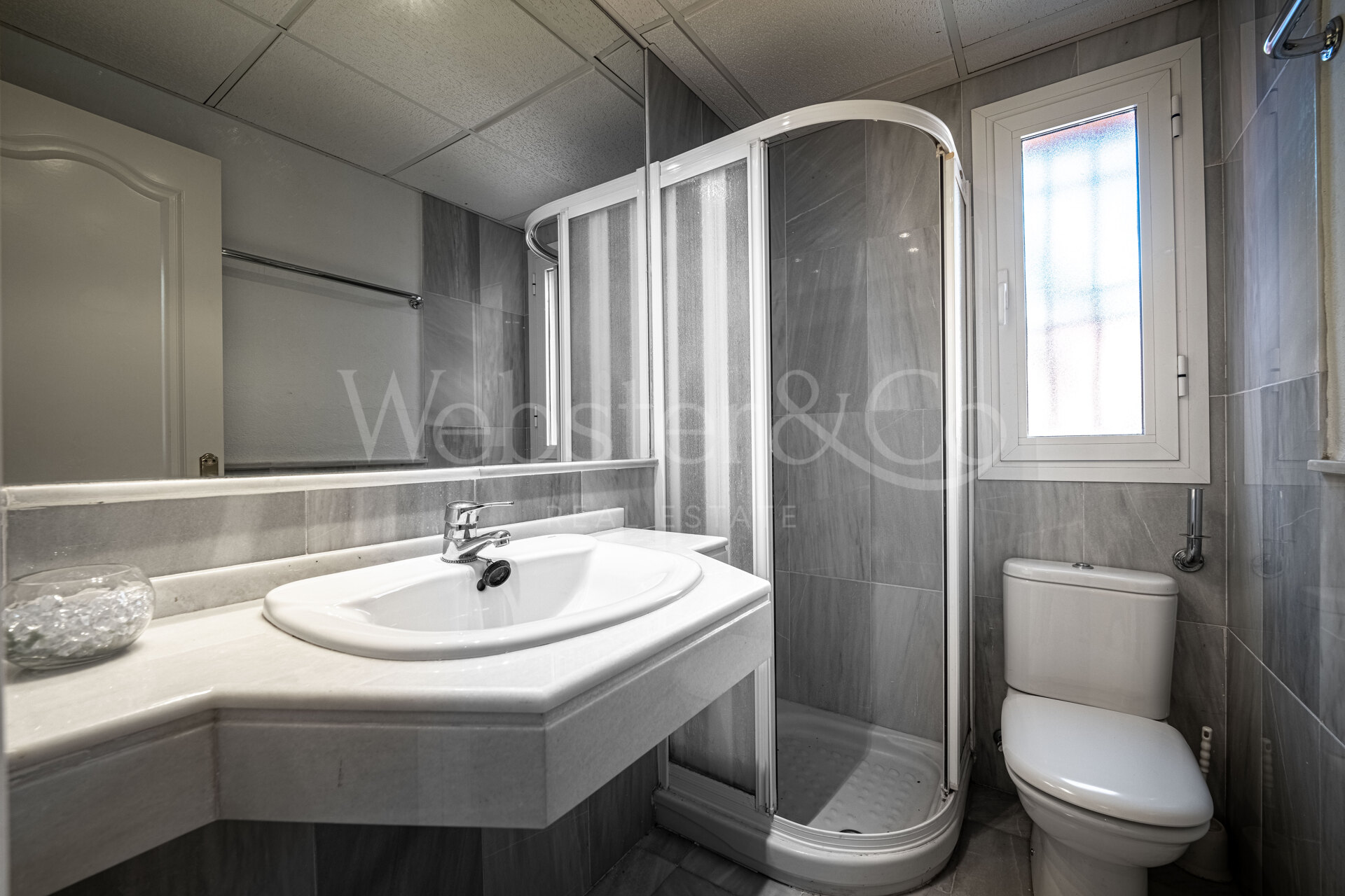 Villa Casablanca - Beachside Luxury on Golden Mile