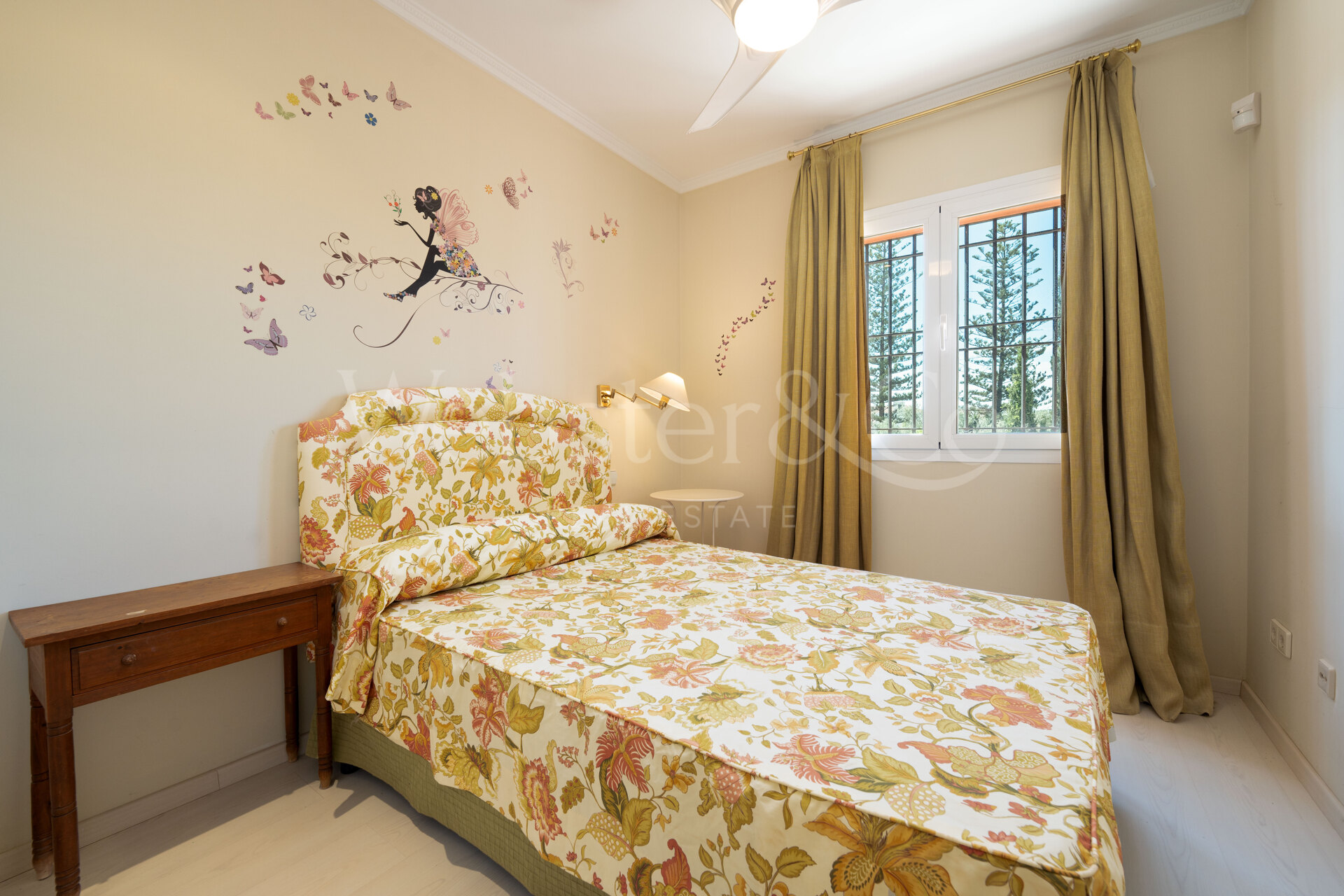 Villa Casablanca - Beachside Luxury on Golden Mile