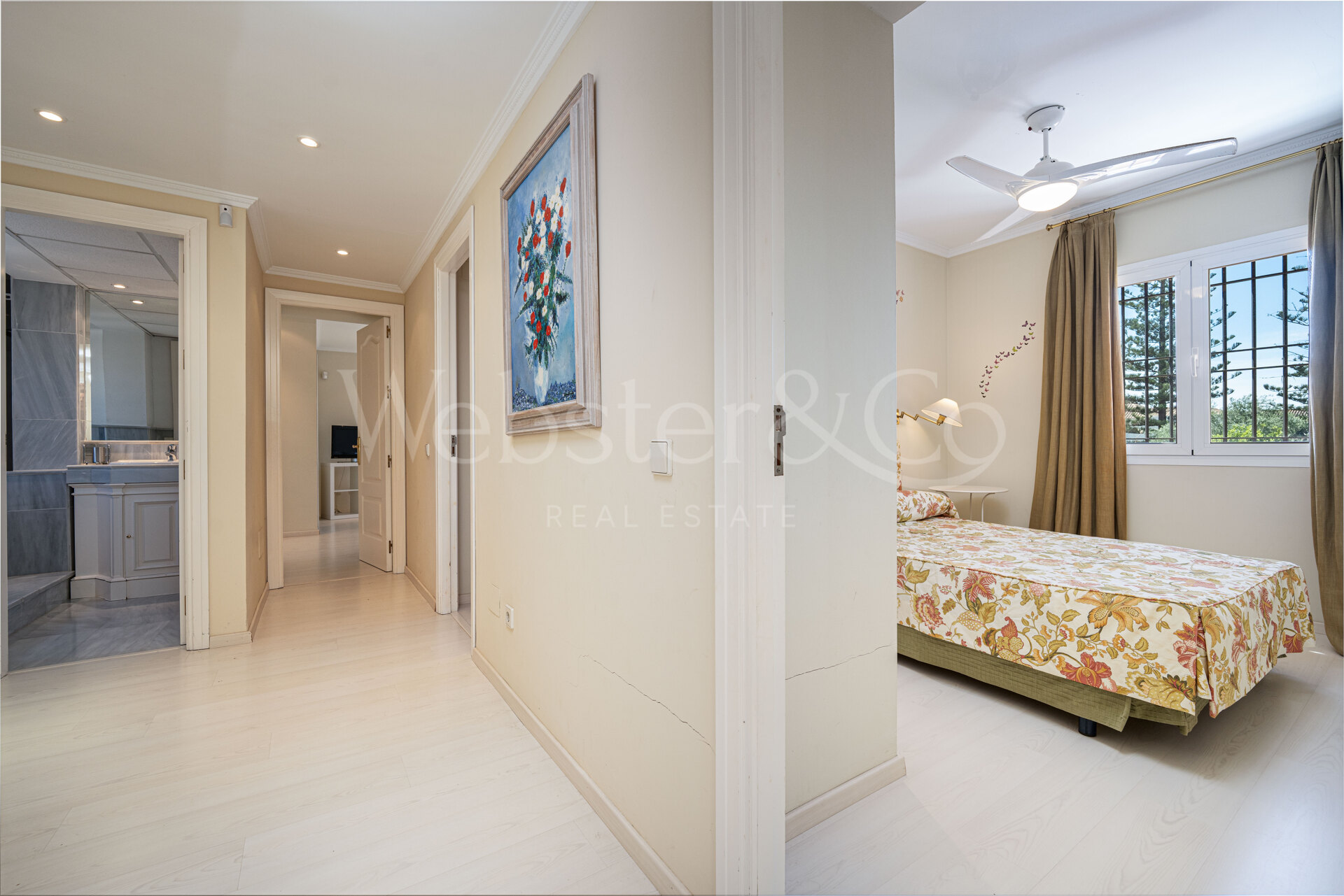 Villa Casablanca - Beachside Luxury on Golden Mile