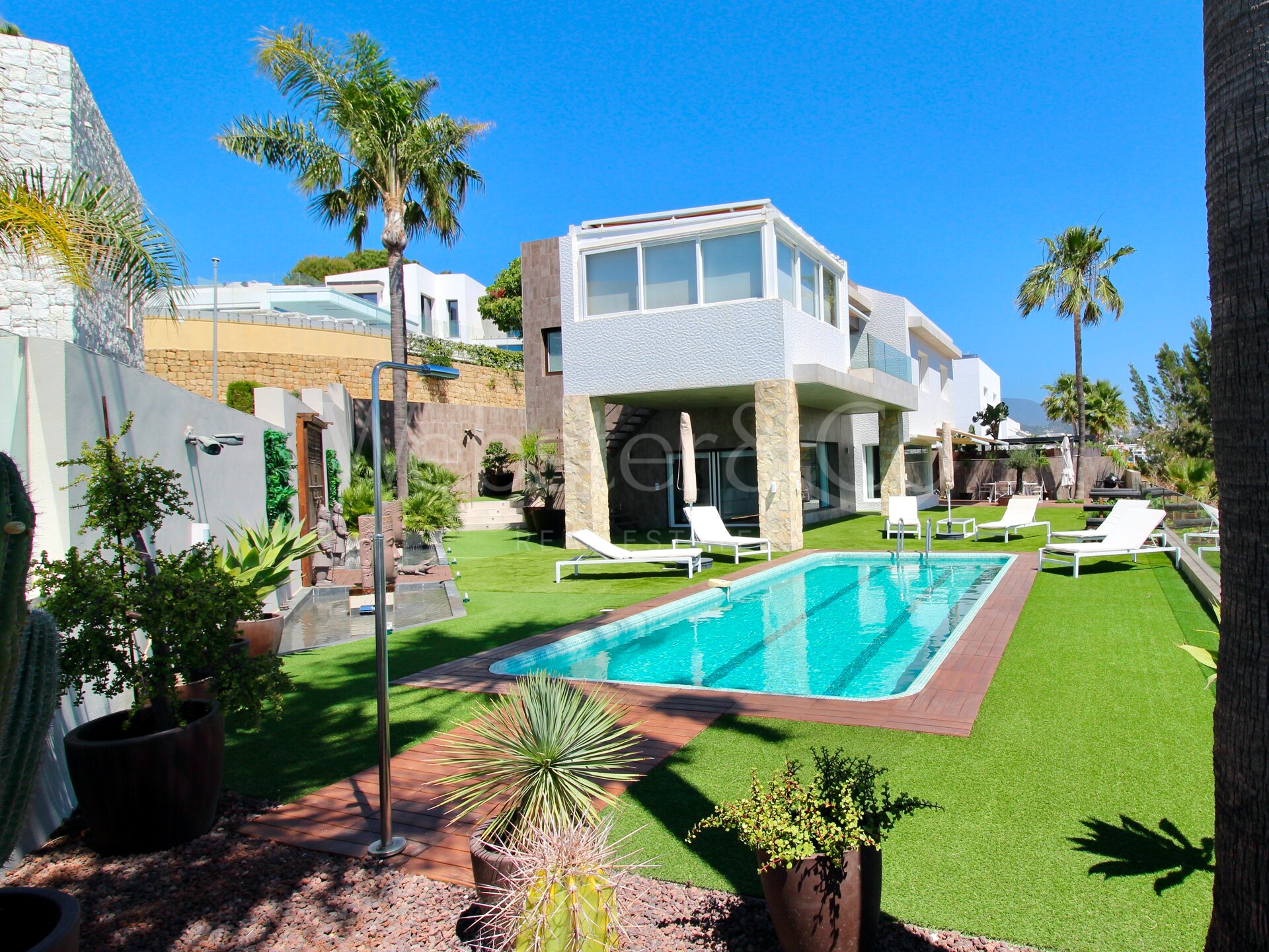 Exclusive Golf Front Villa in Benahavís