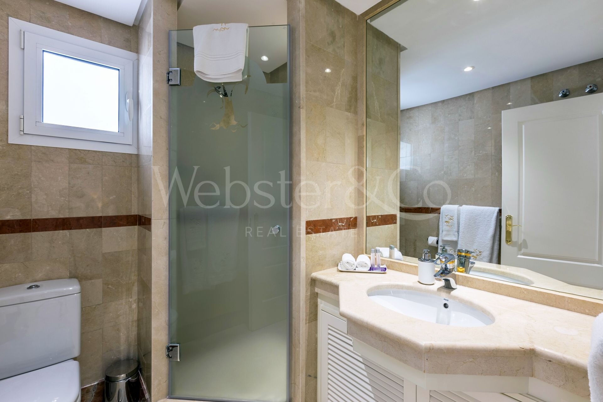 Ático Ventura – Dúplex junto a la playa en Marbella