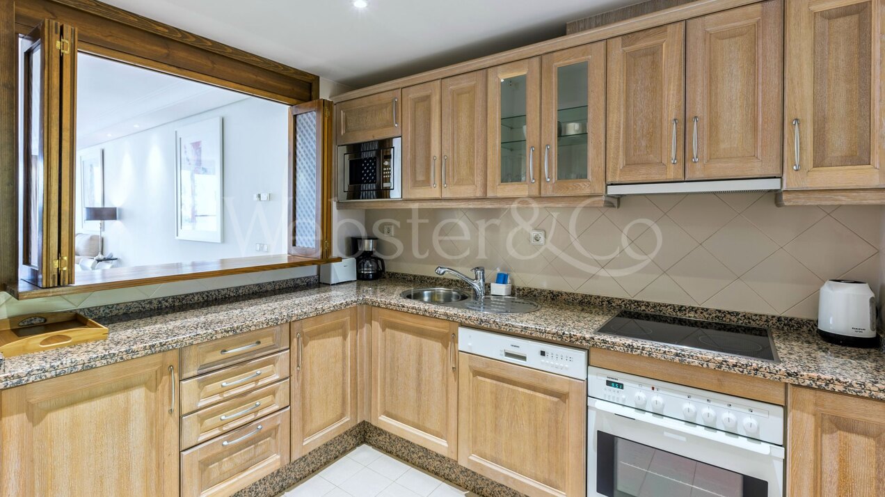 Penthouse Ventura - Beachside Duplex in Marbella