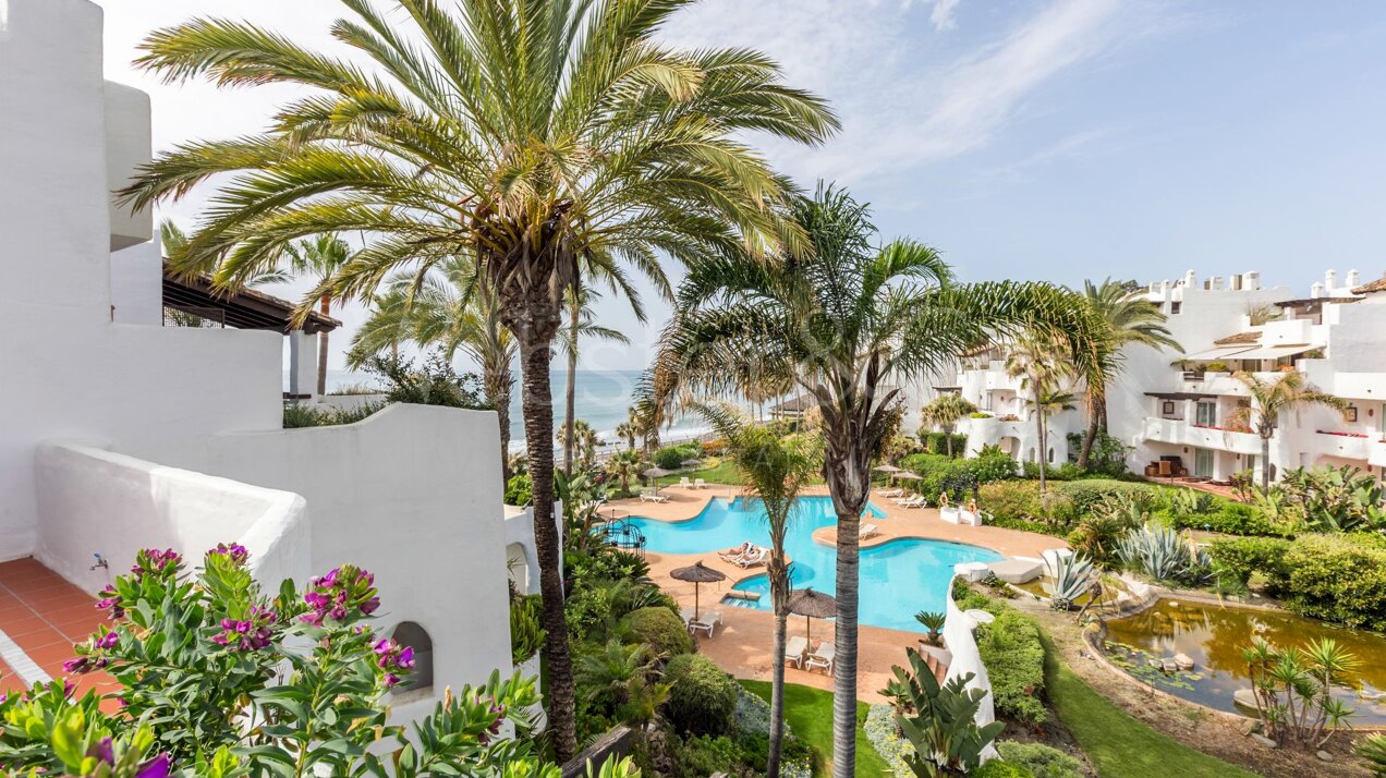 Penthouse Ventura - Beachside Duplex in Marbella