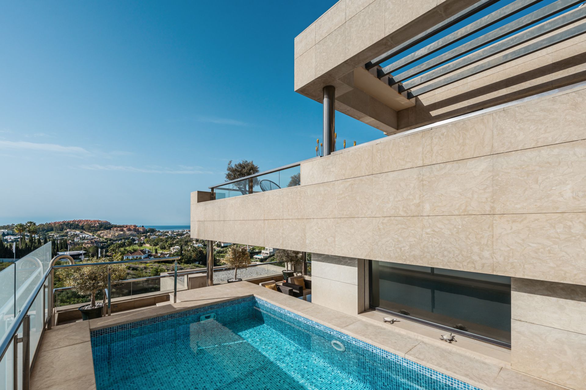 Elegante dúplex que une estilo y funcionalidad