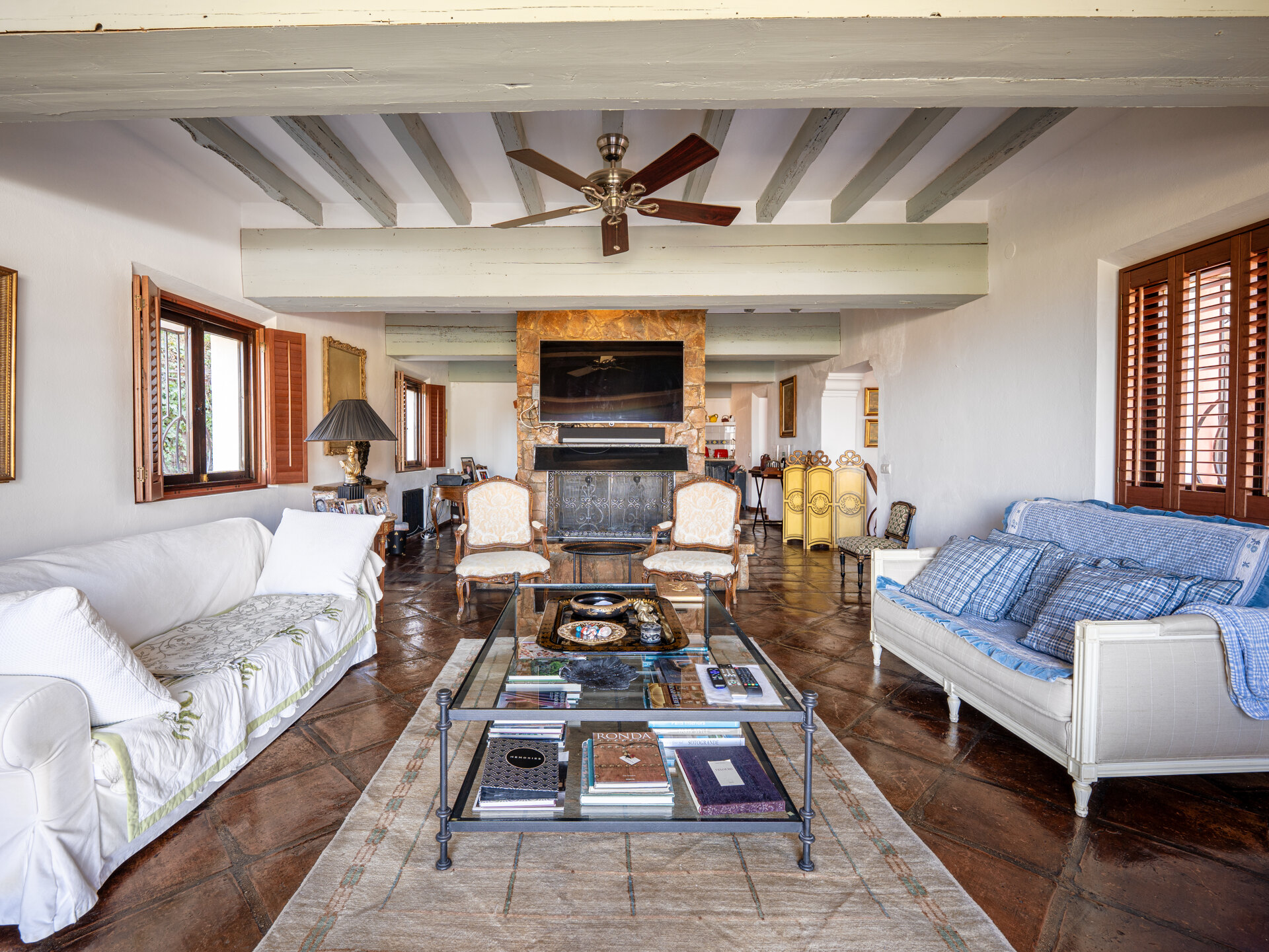 Enchanting blend of rustic elegance & modern comfort