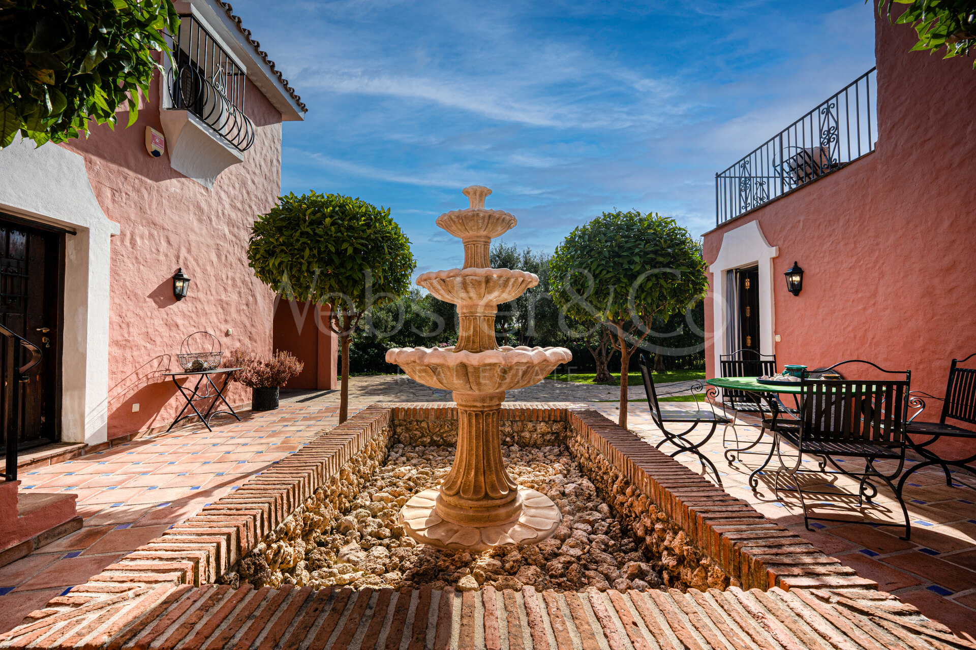 Villa Olivares - Spanish Charm in Nueva Andalucia