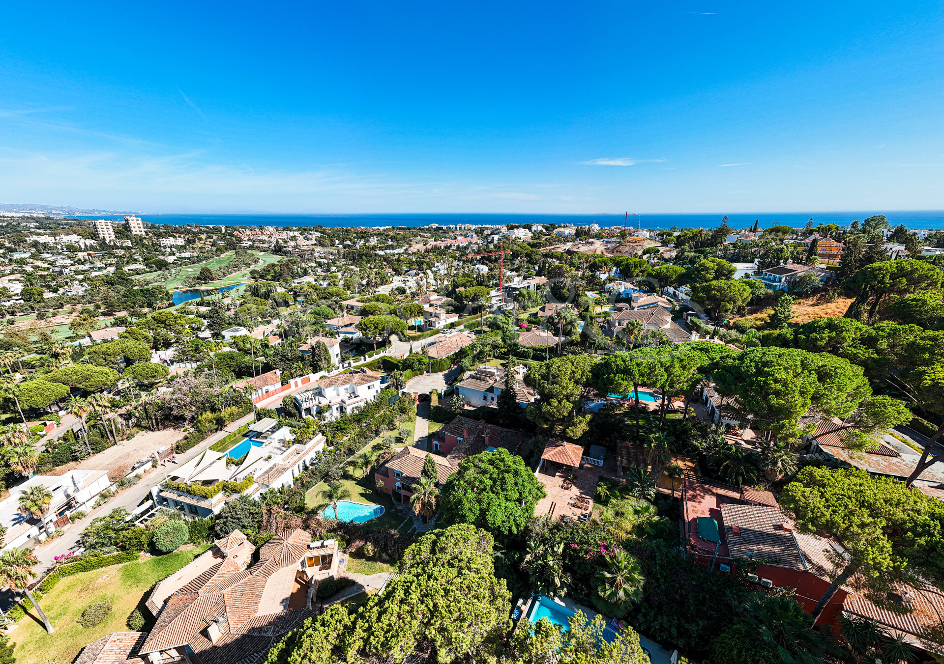 Villa Olivares - Spanish Charm in Nueva Andalucia