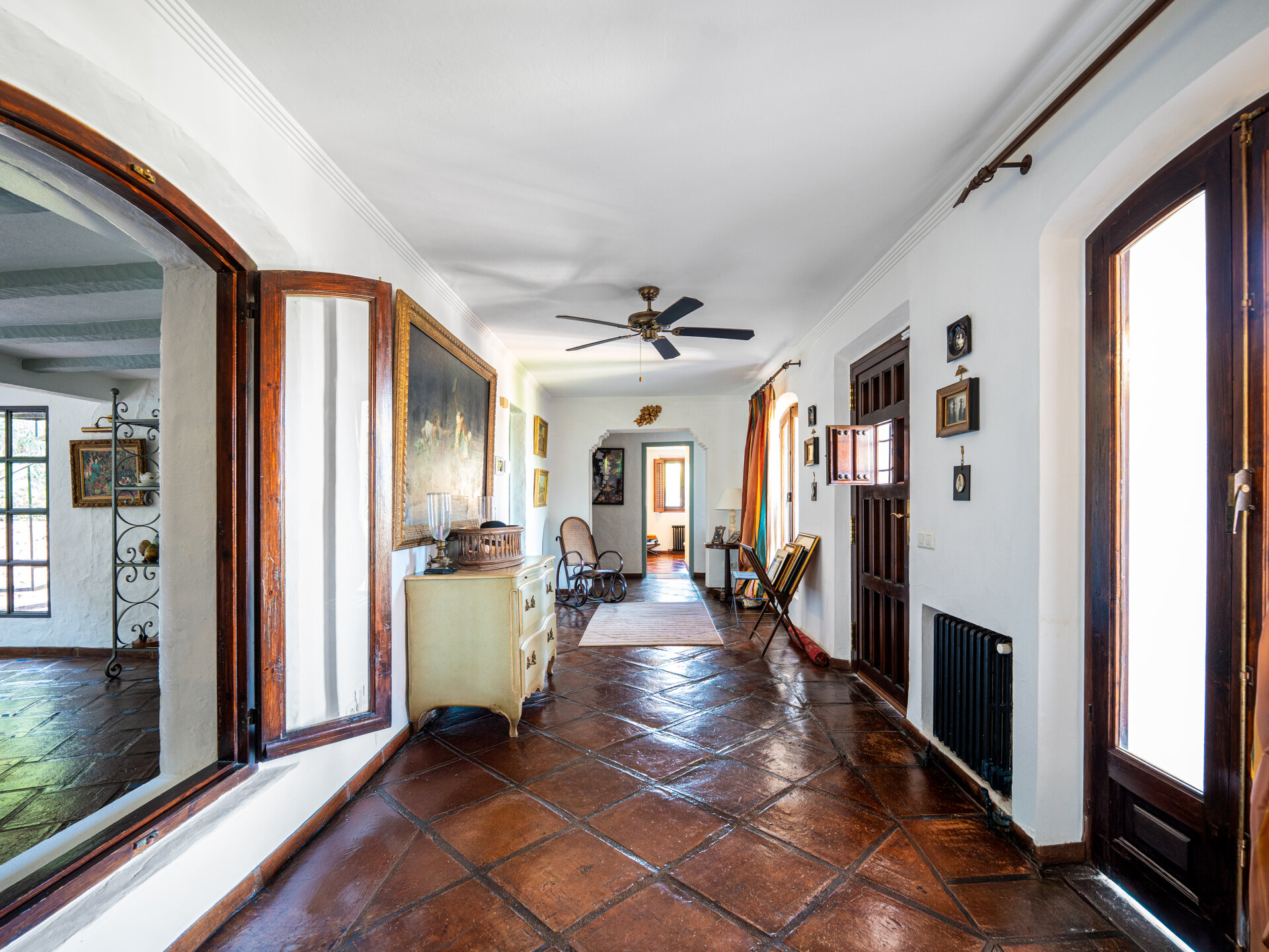 Enchanting blend of rustic elegance & modern comfort