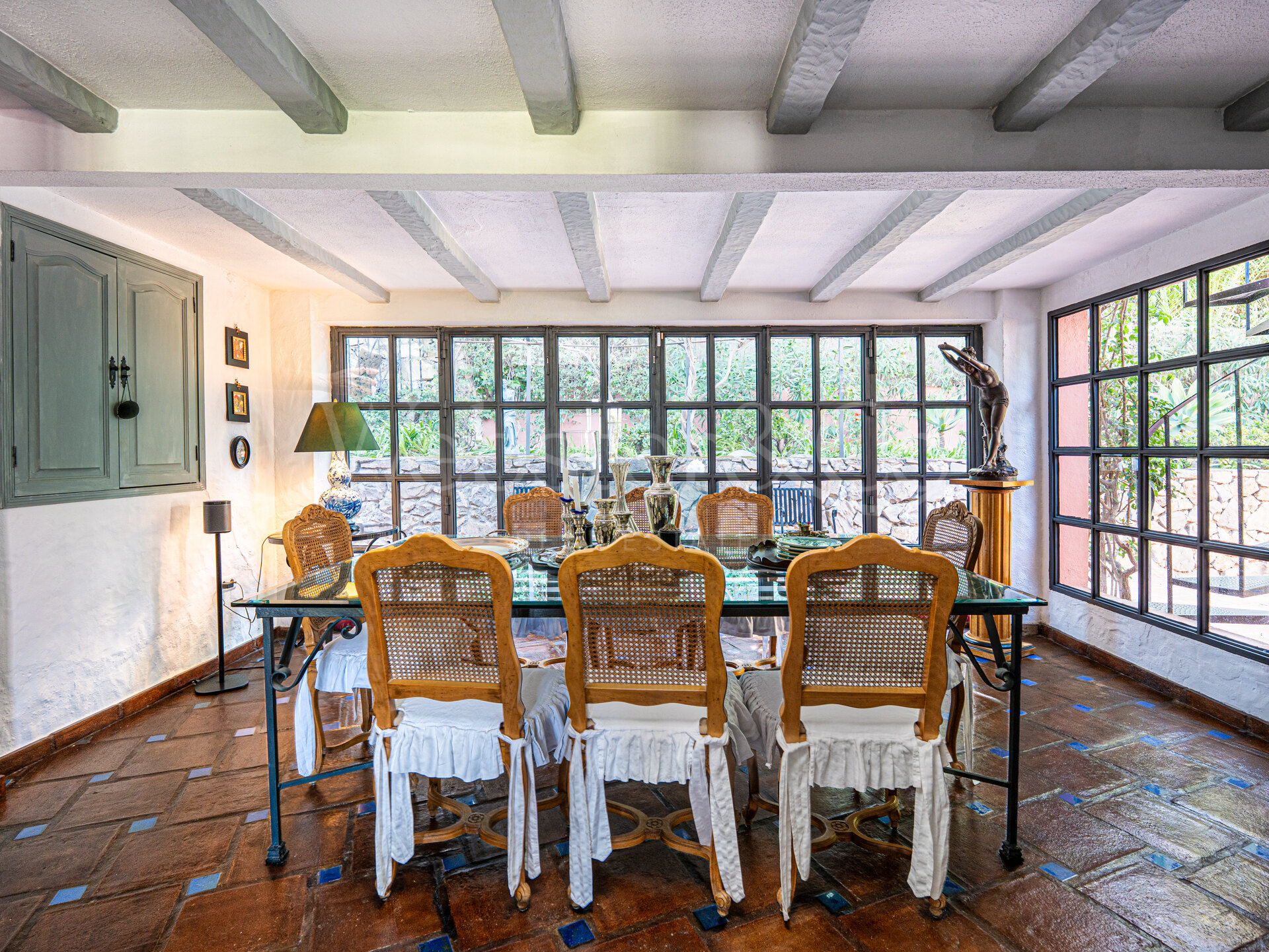 Villa Olivares - Spanish Charm in Nueva Andalucia