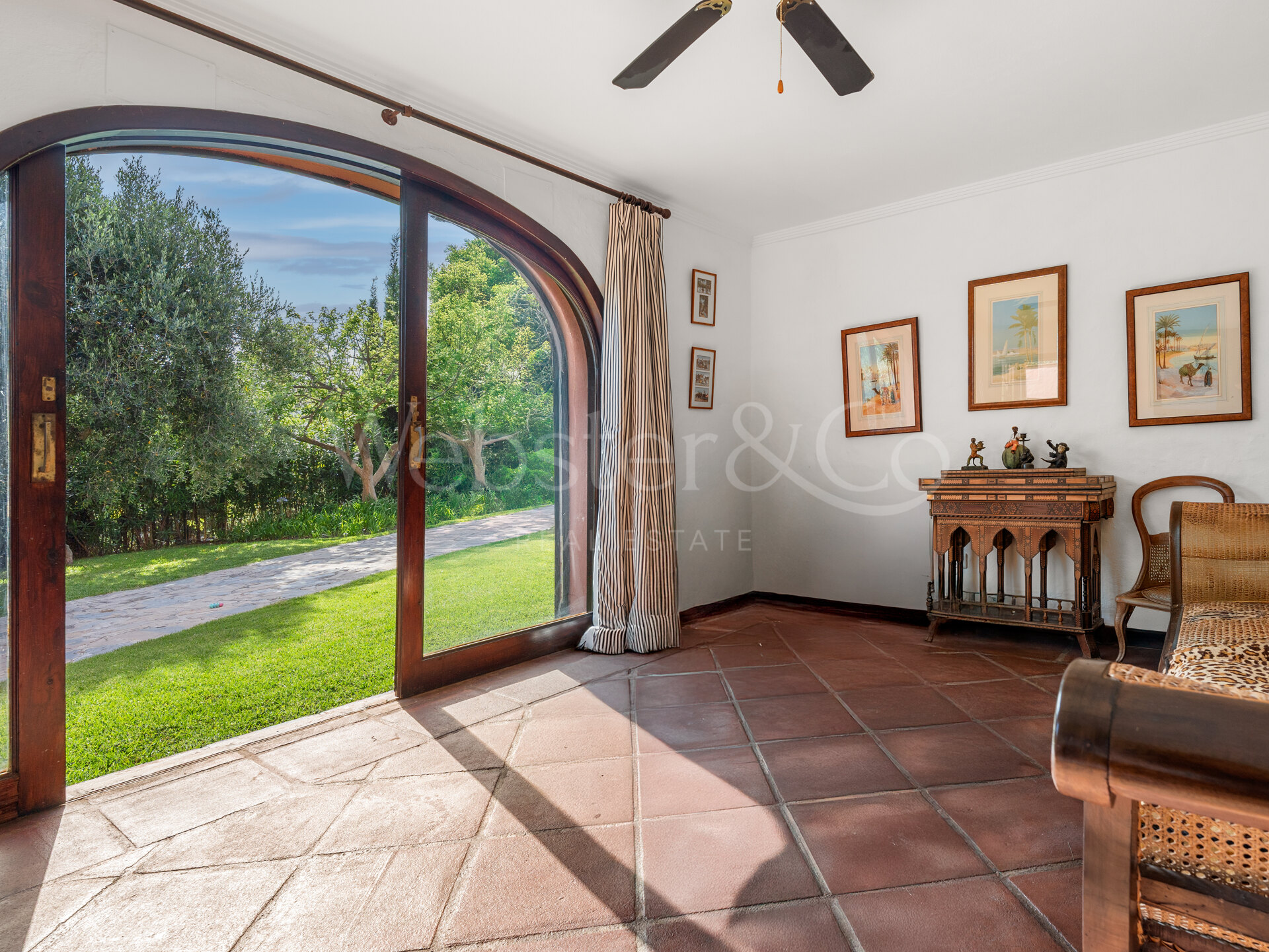 Villa Olivares - Spanish Charm in Nueva Andalucia