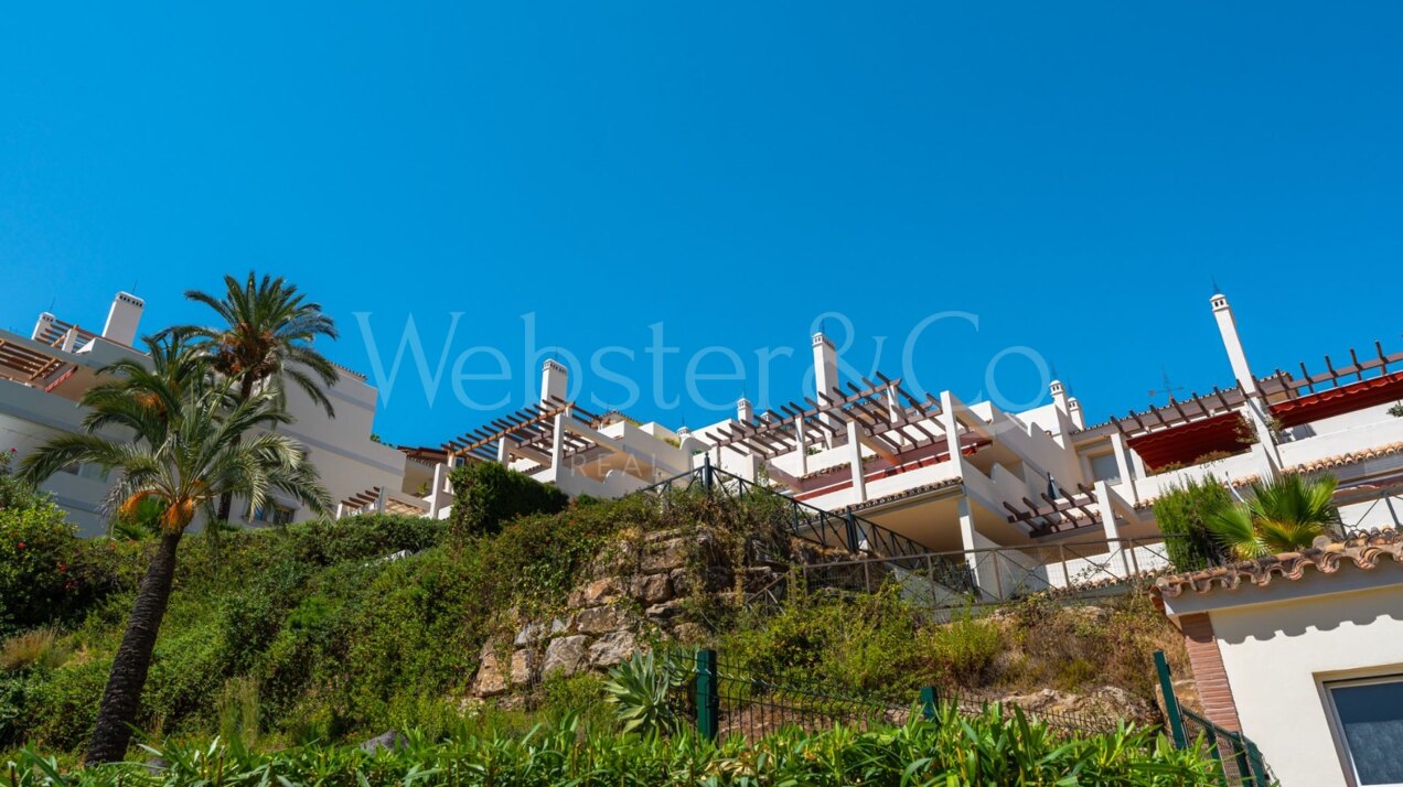 Apartment Jasmine - Elegance in Nueva Andalucía
