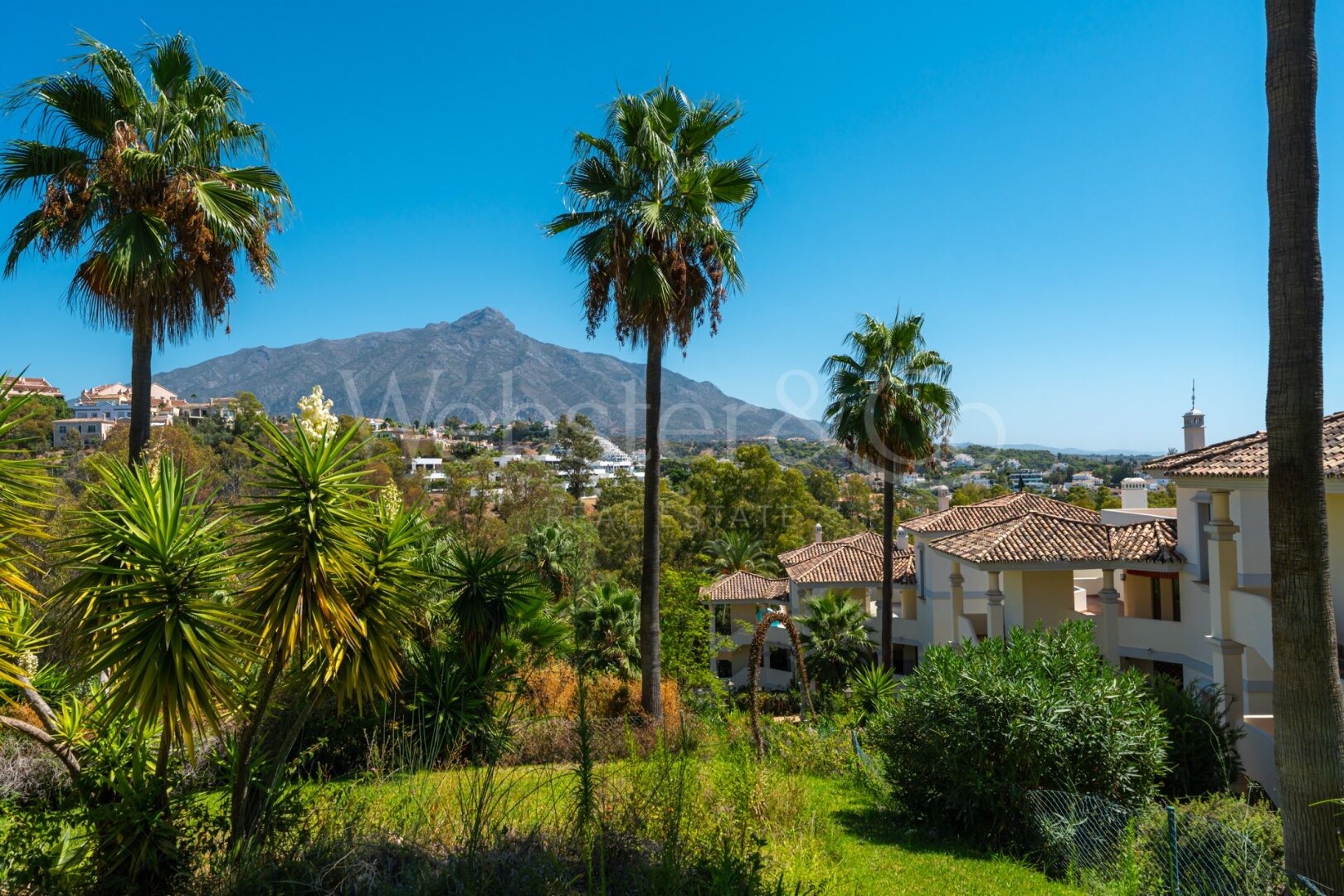 Apartment Jasmine - Elegance in Nueva Andalucía