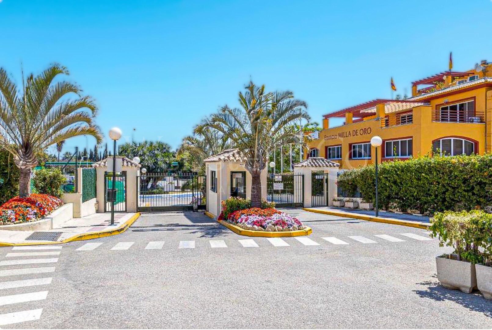 Apartamento Costa – Lujo Moderno en la Milla de Oro