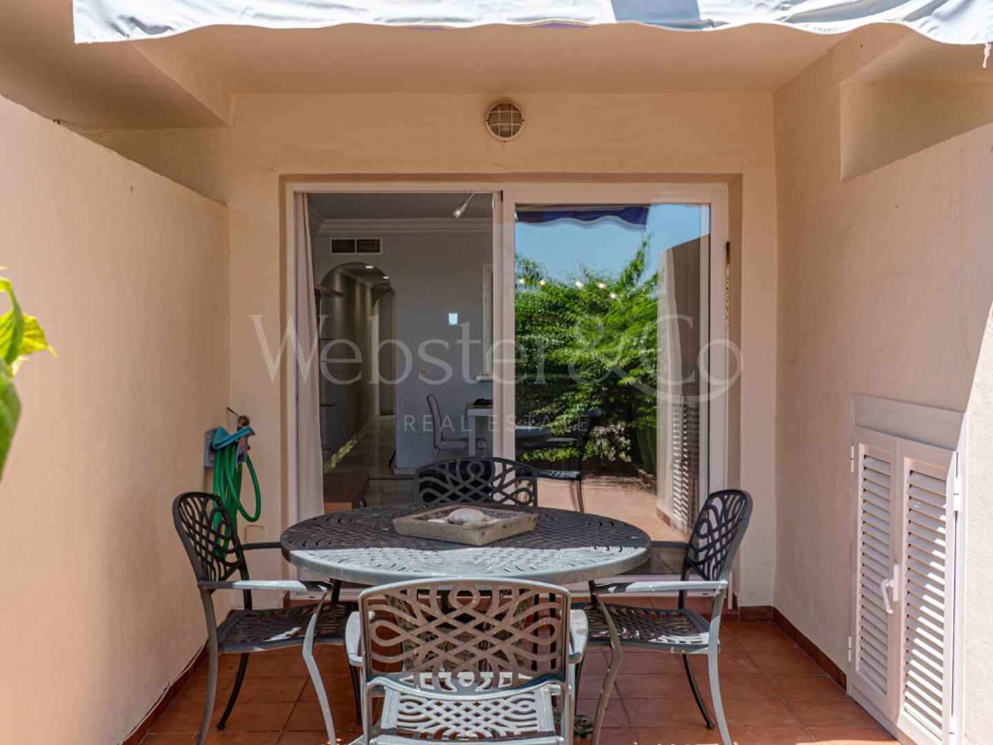 Apartamento Costa – Lujo Moderno en la Milla de Oro