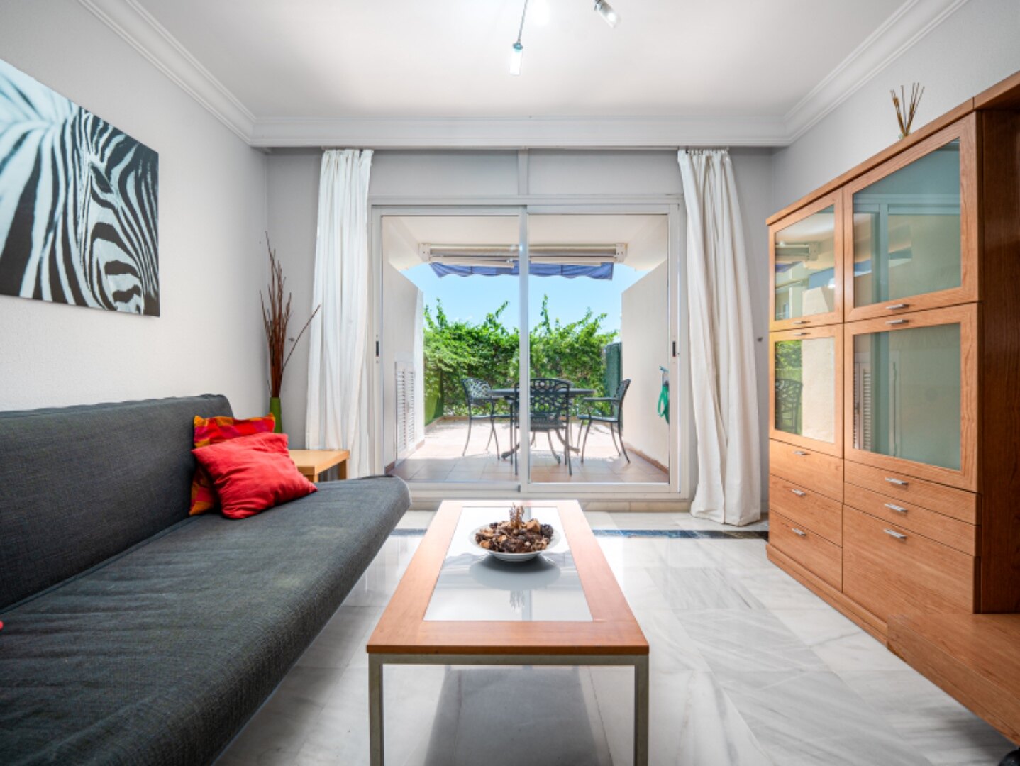 La mezcla perfecta de estilo moderno y mediterráneo