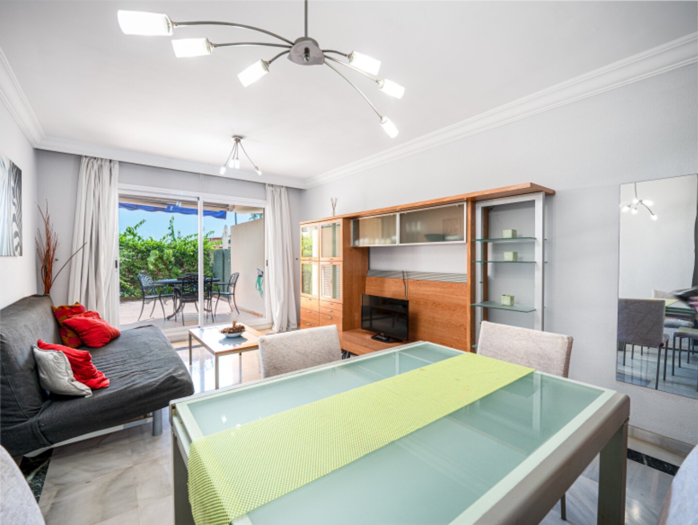 La mezcla perfecta de estilo moderno y mediterráneo