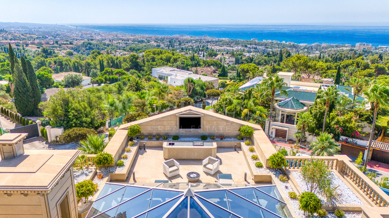 Unique mansion in gated community of Sierra Blanca