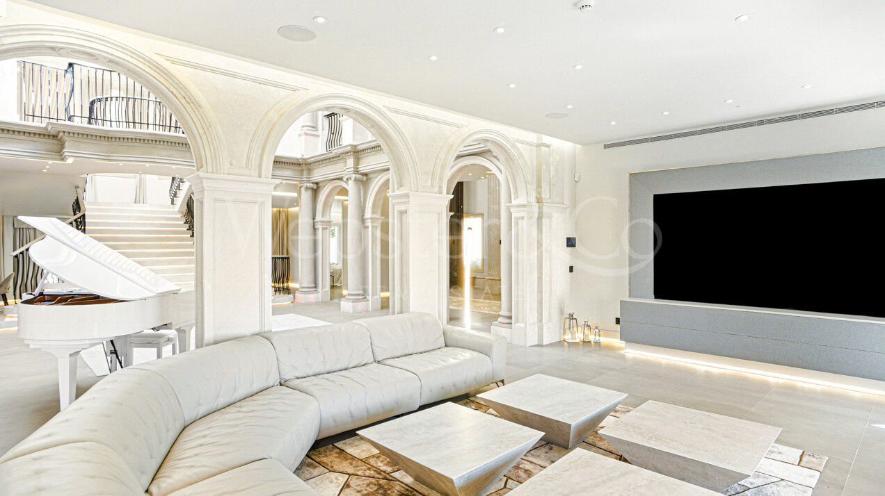 Unique mansion in gated community of Sierra Blanca