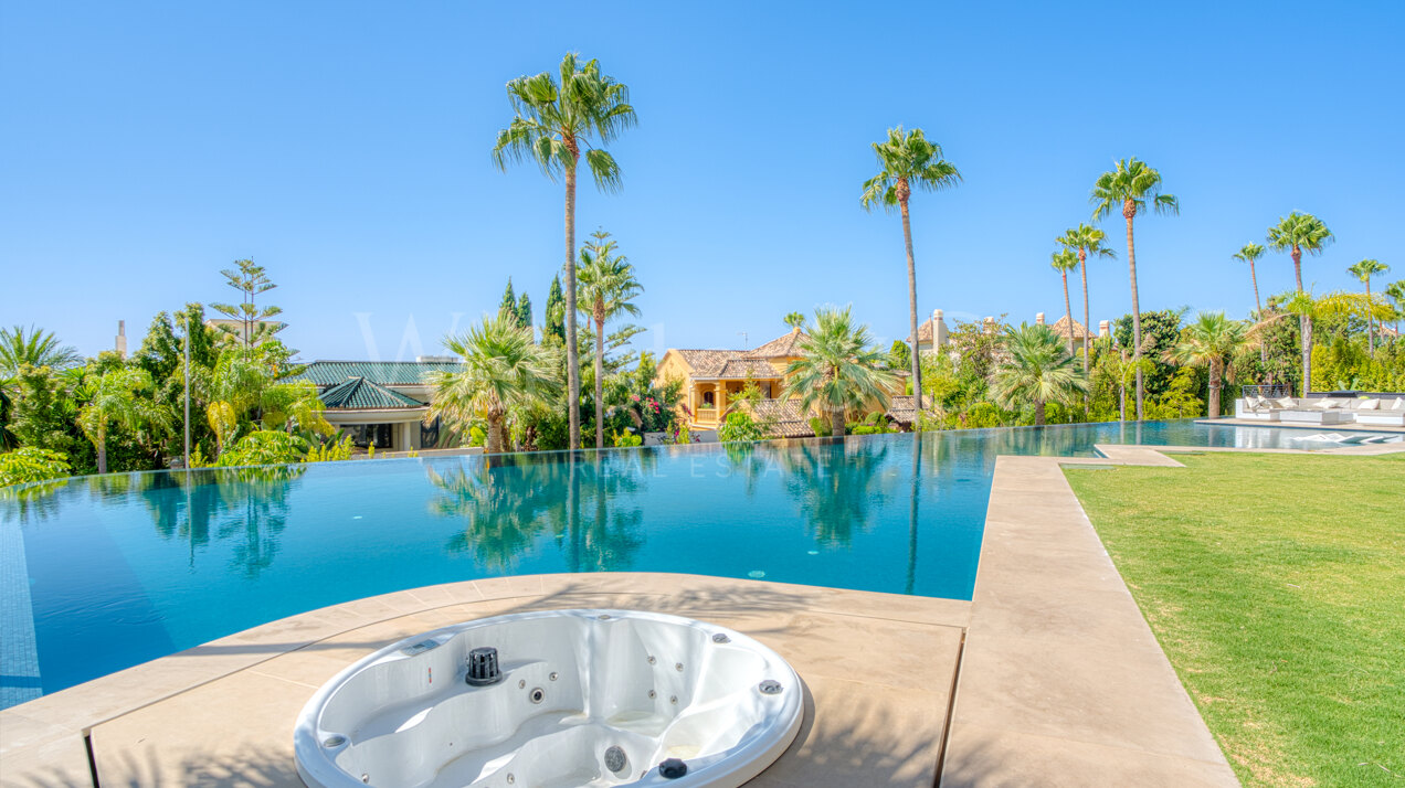 Unique mansion in gated community of Sierra Blanca