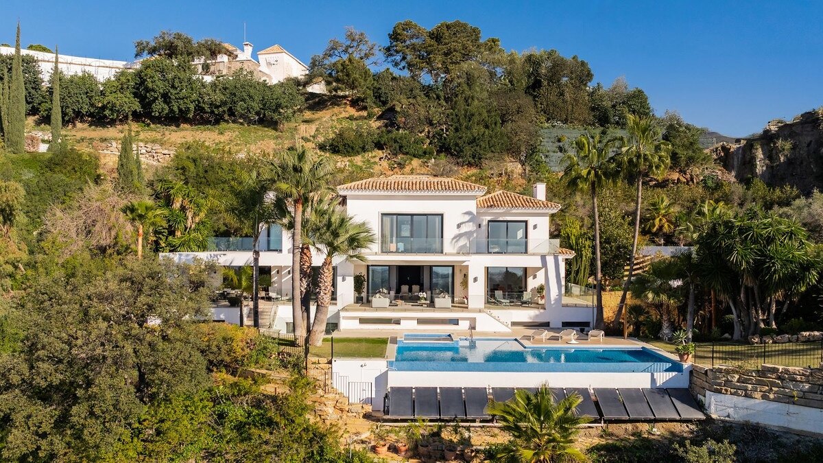 Villa Luz - Increíble Hogar en La Zagaleta