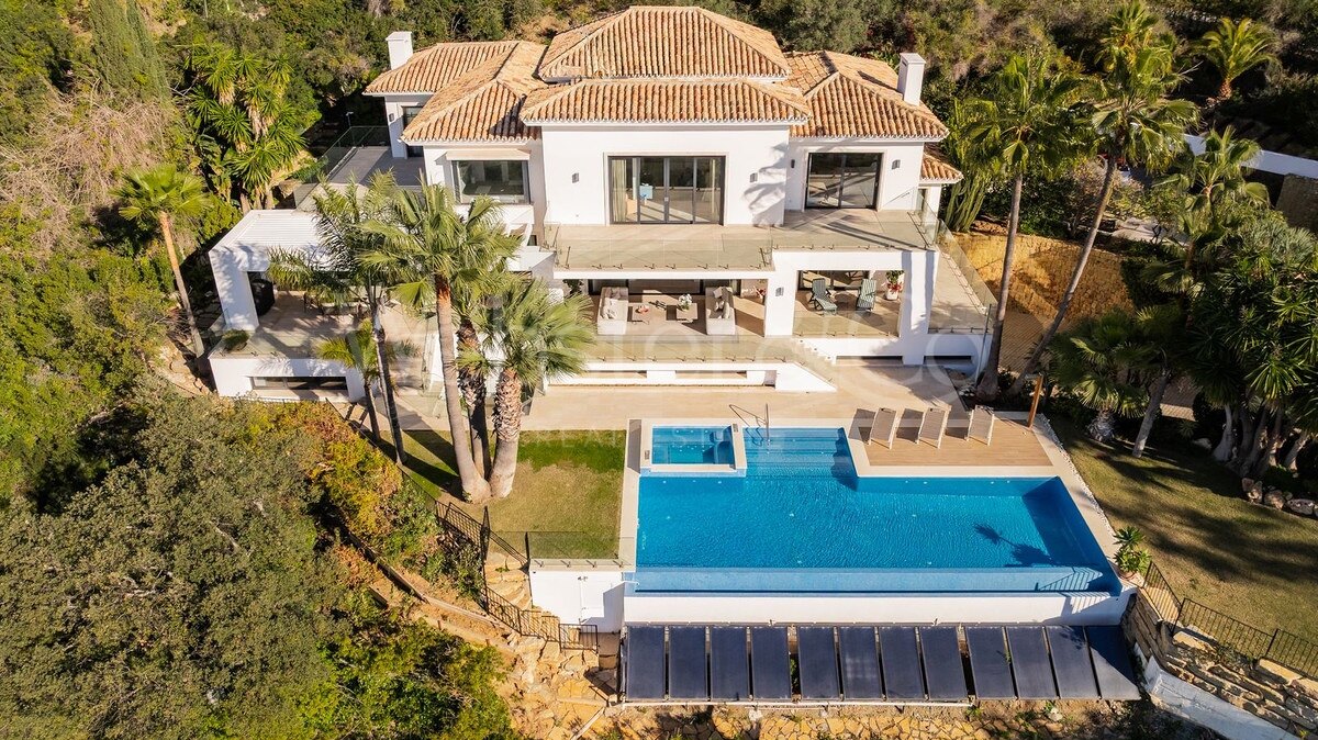 Villa Luz - Beautiful Home in La Zagaleta