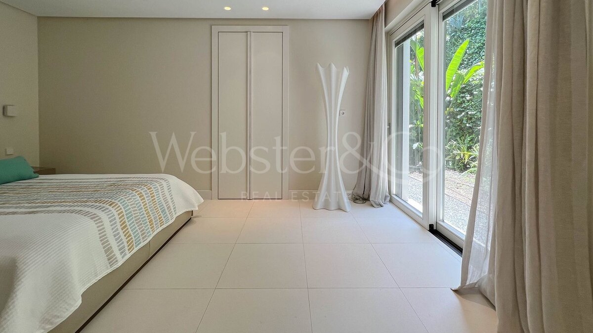 Villa Palmera - Luxury & Security in La Zagaleta