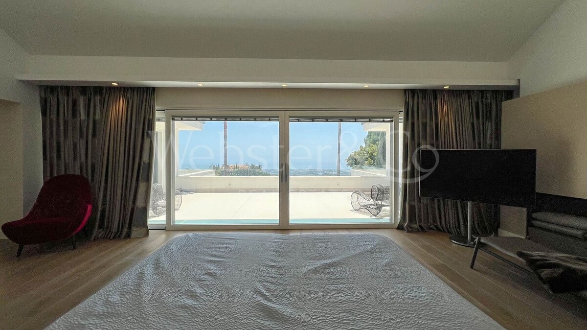 Villa Palmera - Luxury & Security in La Zagaleta