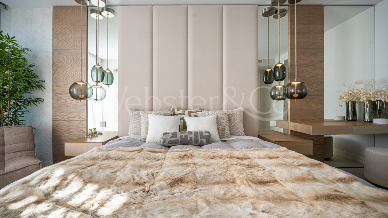 Casa Azul - Beach Front Luxury in Estepona