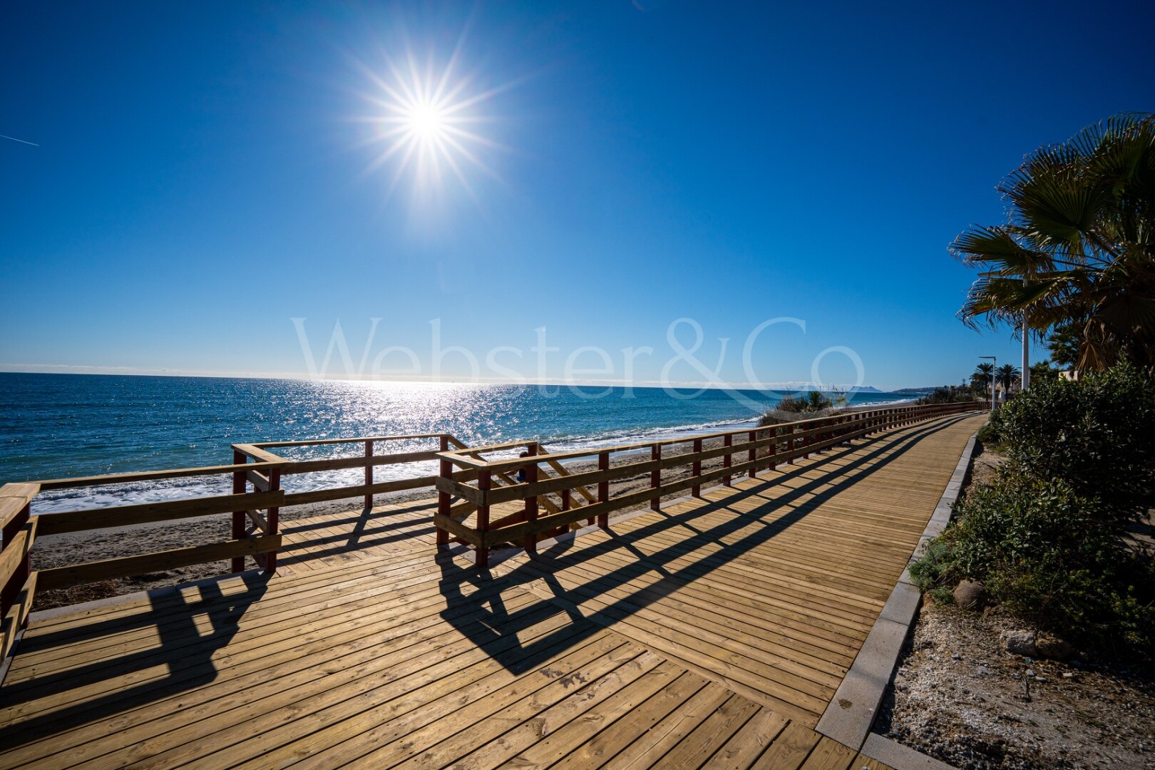 Casa Azul - Beach Front Luxury in Estepona