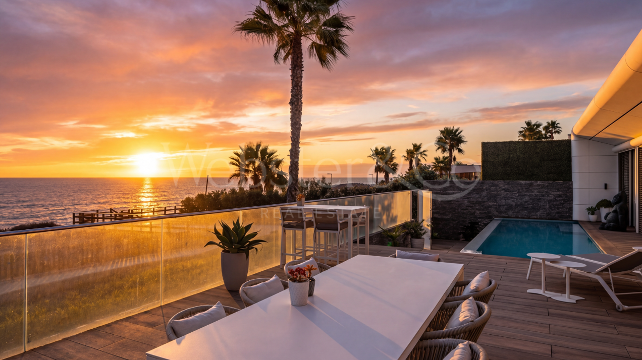 Casa Azul - Beach Front Luxury in Estepona