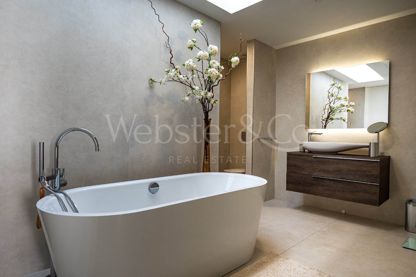 Casa Azul - Beach Front Luxury in Estepona