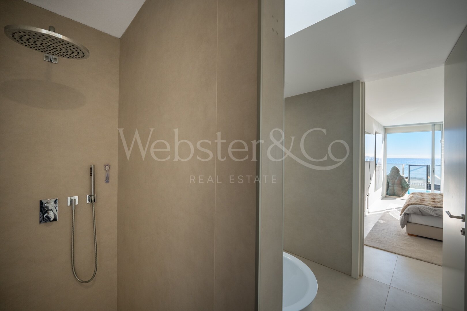 Casa Azul - Beach Front Luxury in Estepona