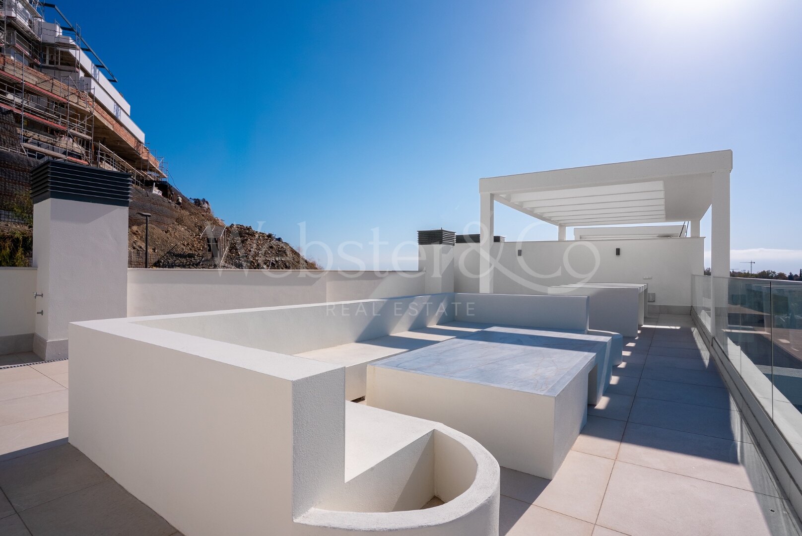 Penthouse Alborada - Exquisite Duplex in Benahavis