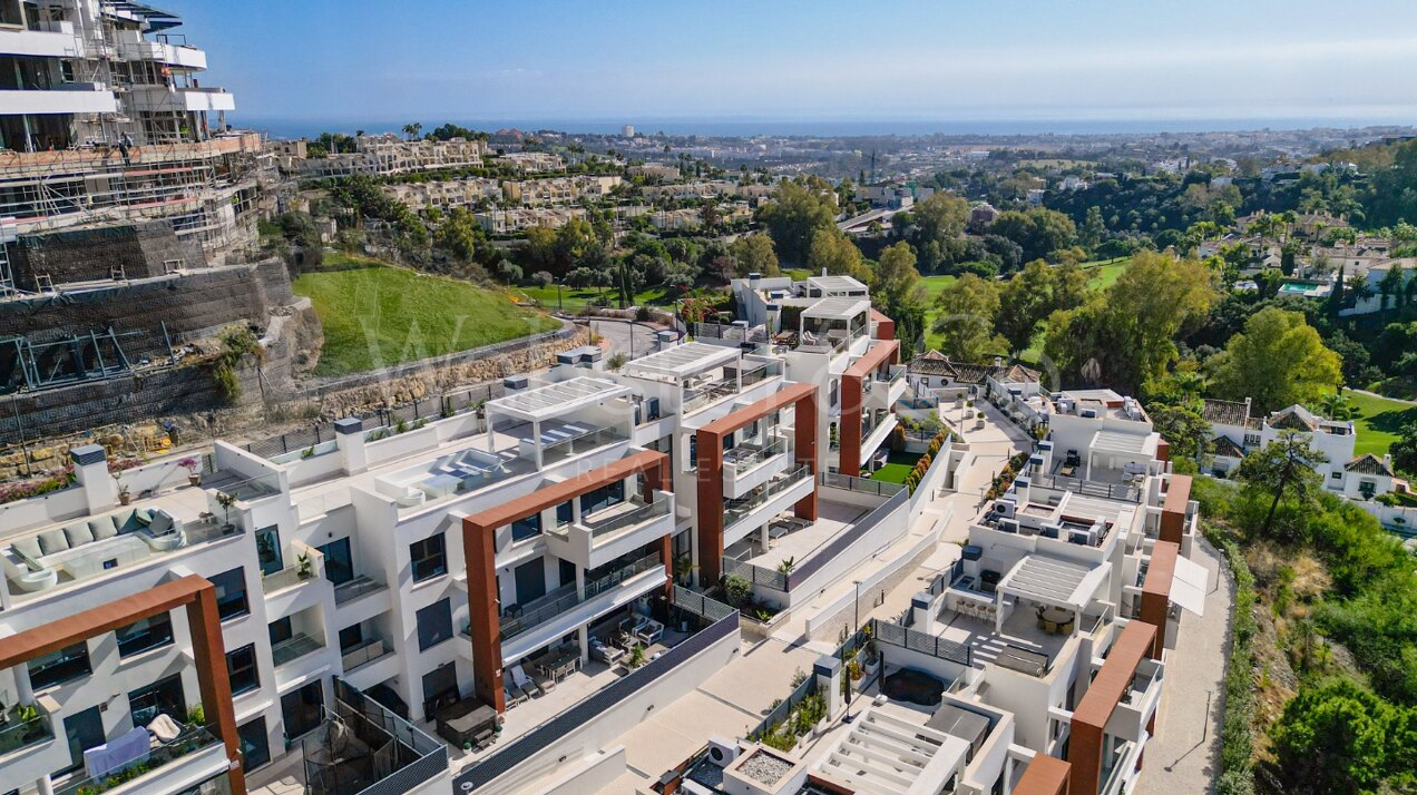 Penthouse Alborada - Exquisite Duplex in Benahavis
