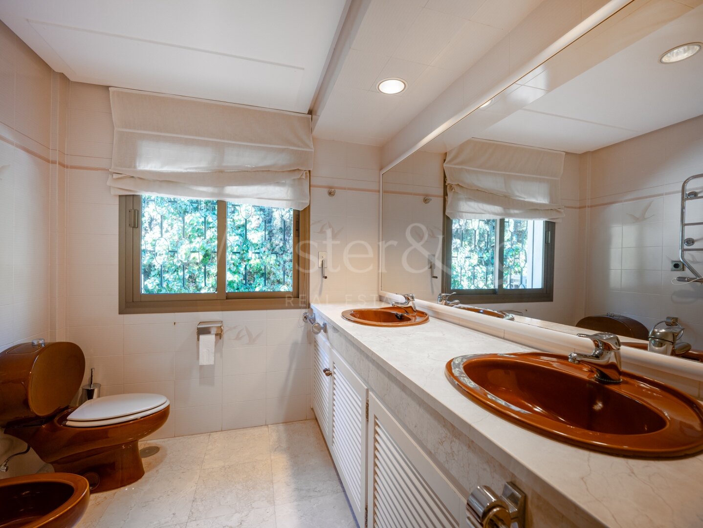 Villa La Fontana - Classical Luxury in Los Monteros