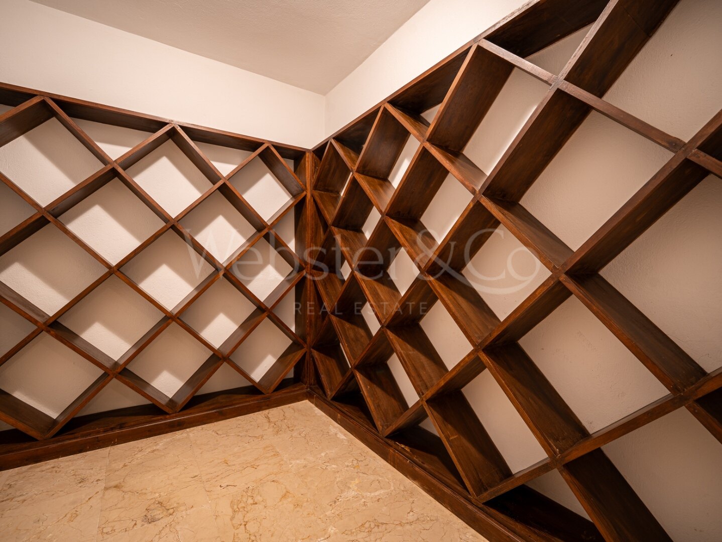 Villa La Fontana - Classical Luxury in Los Monteros