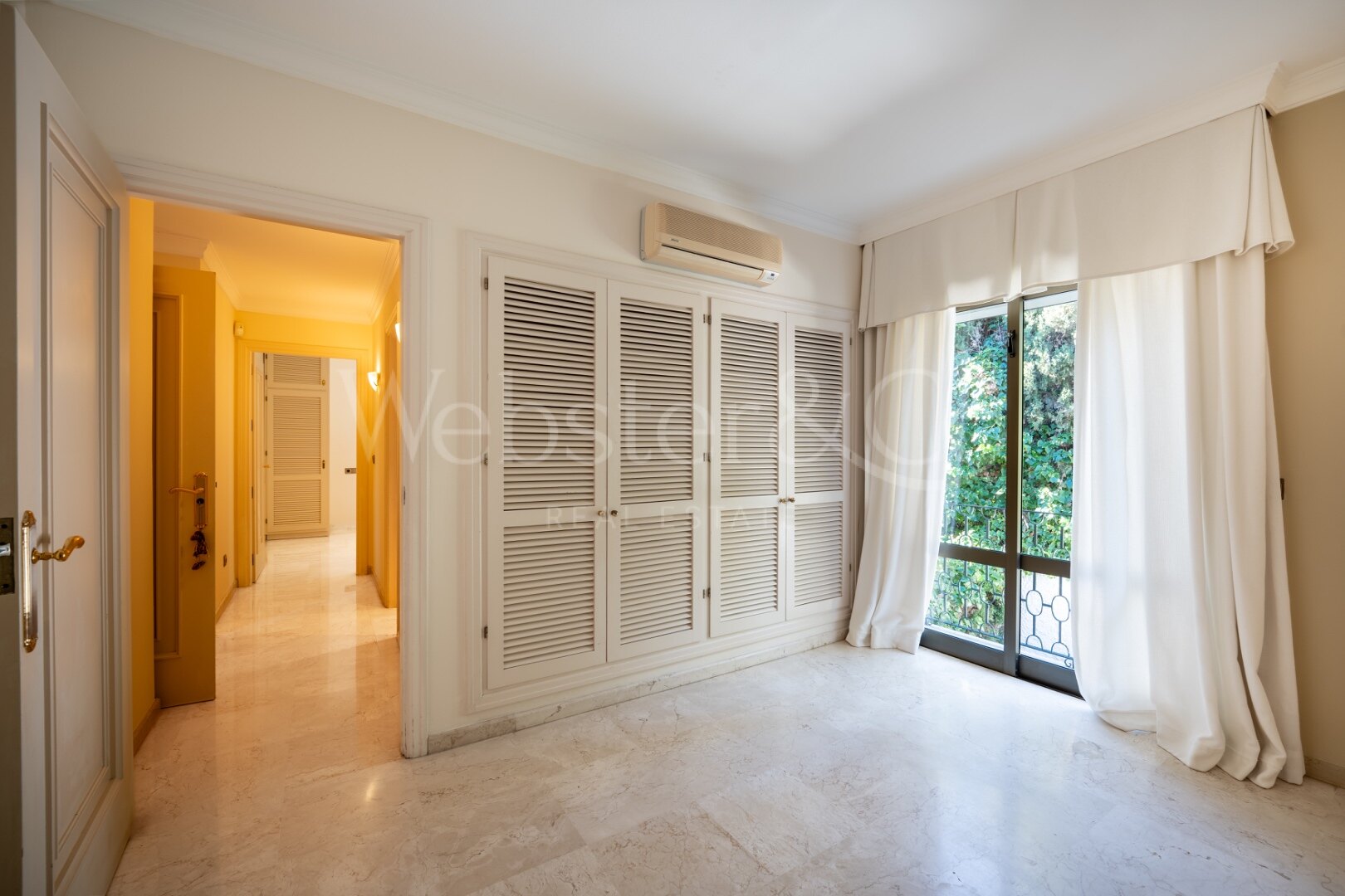 Villa La Fontana - Classical Luxury in Los Monteros