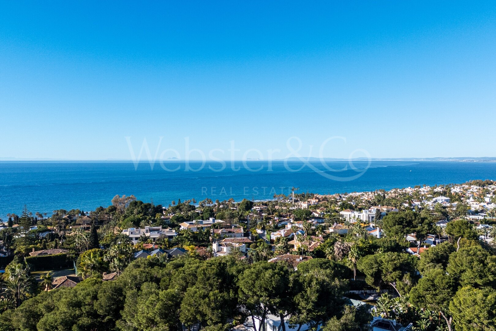 Villa La Fontana - Classical Luxury in Los Monteros