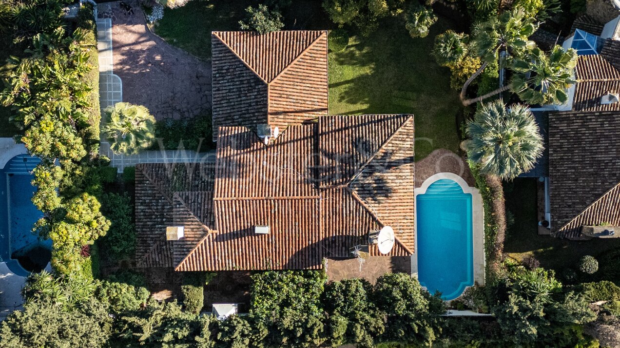 Villa La Fontana - Classical Luxury in Los Monteros