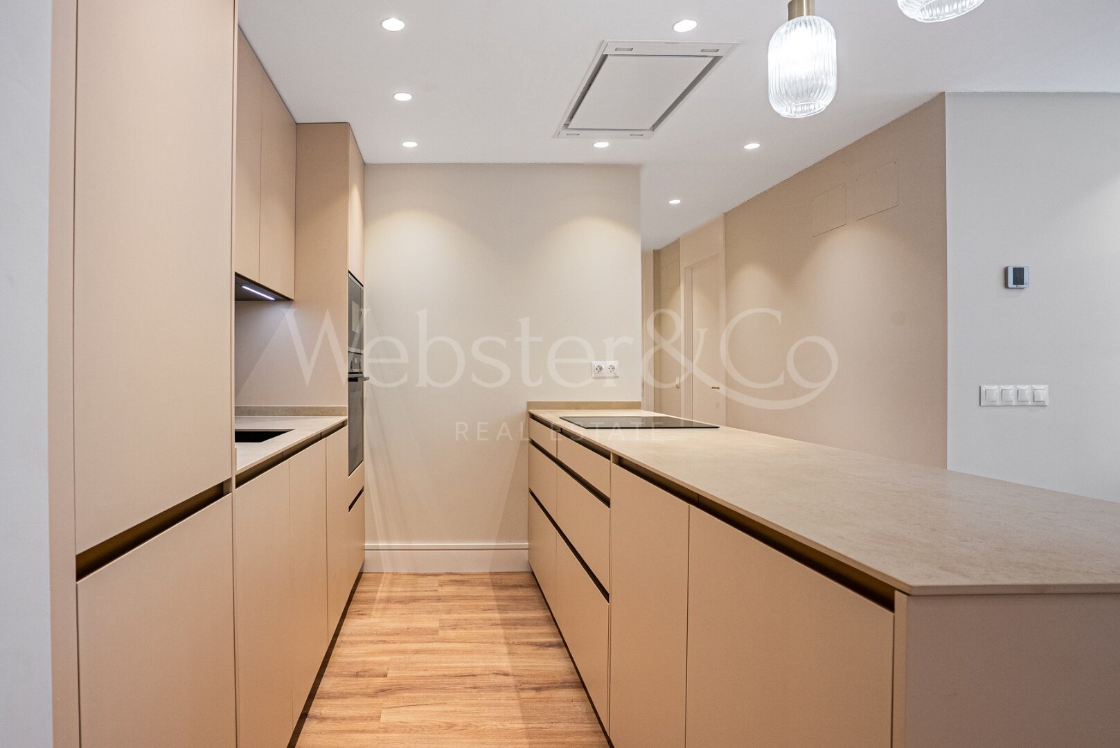 Apartment Petunias - Beachside Luxury in San Pedro