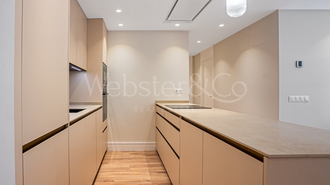 Apartment Petunias - Beachside Luxury in San Pedro