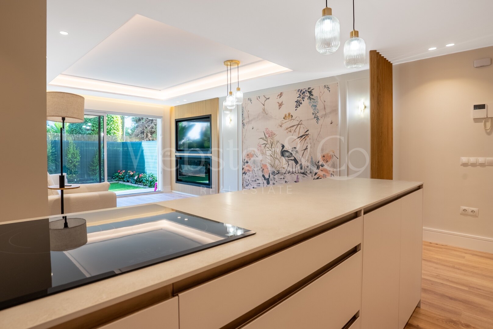 Apartment Petunias - Beachside Luxury in San Pedro