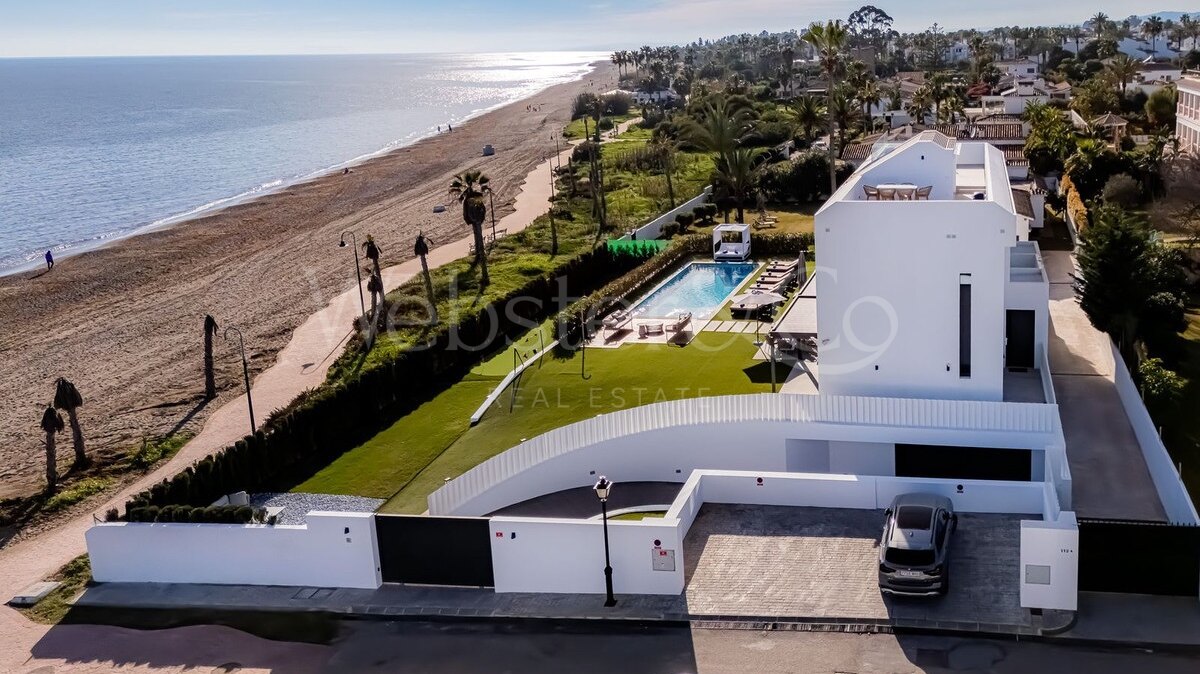 Villa Beach House 1 - Frontline on New Golden Mile