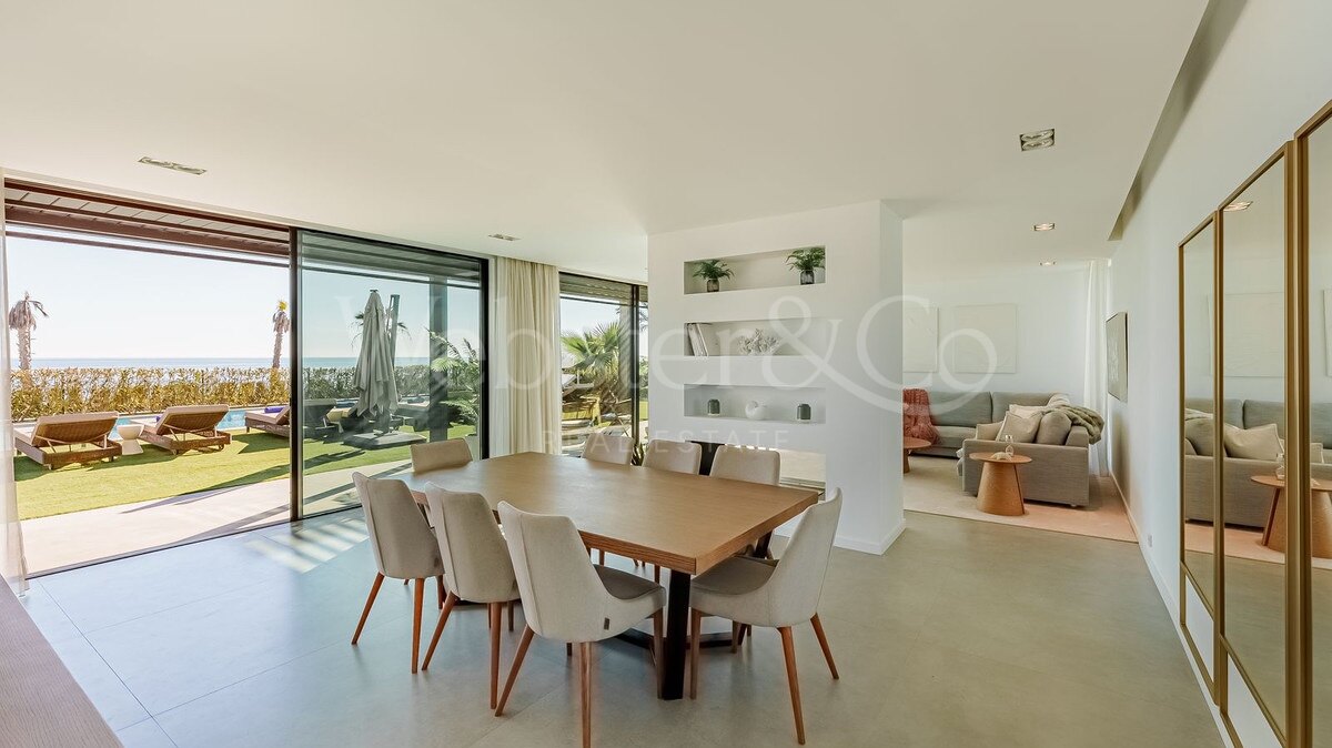 Villa Beach House 1 - Frontline on New Golden Mile