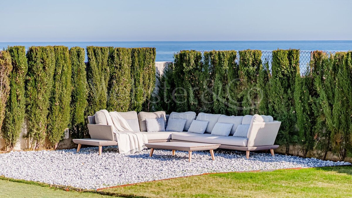 Villa Beach House 1 - Frontline on New Golden Mile