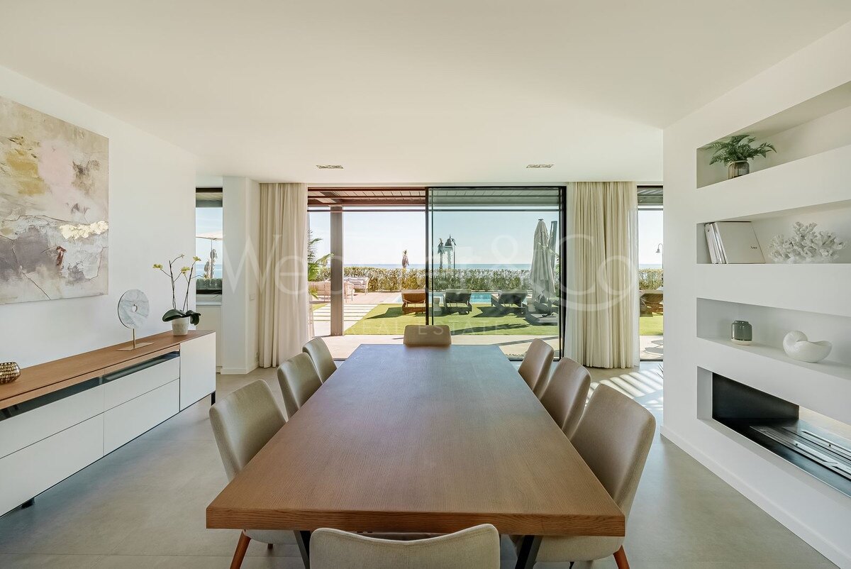 Villa Beach House 1 - Frontline on New Golden Mile