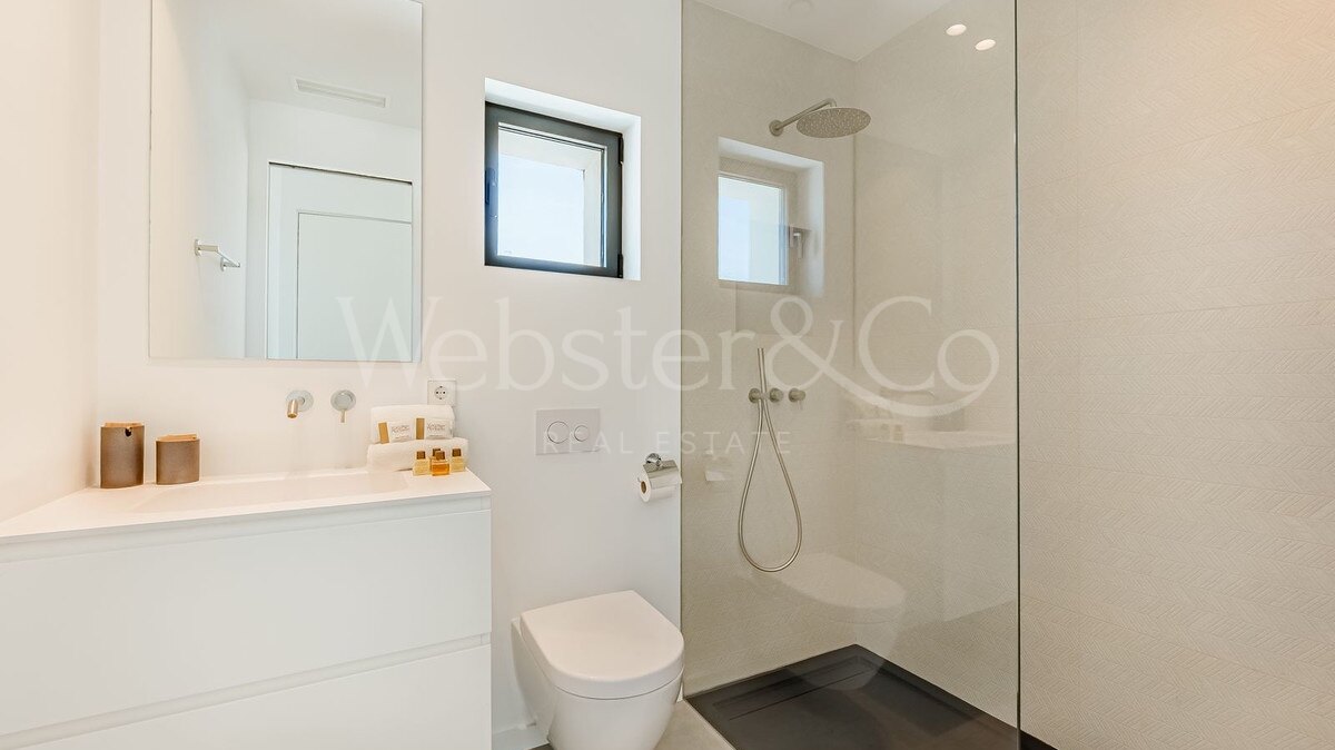 Villa Beach House 1 - Frontline on New Golden Mile