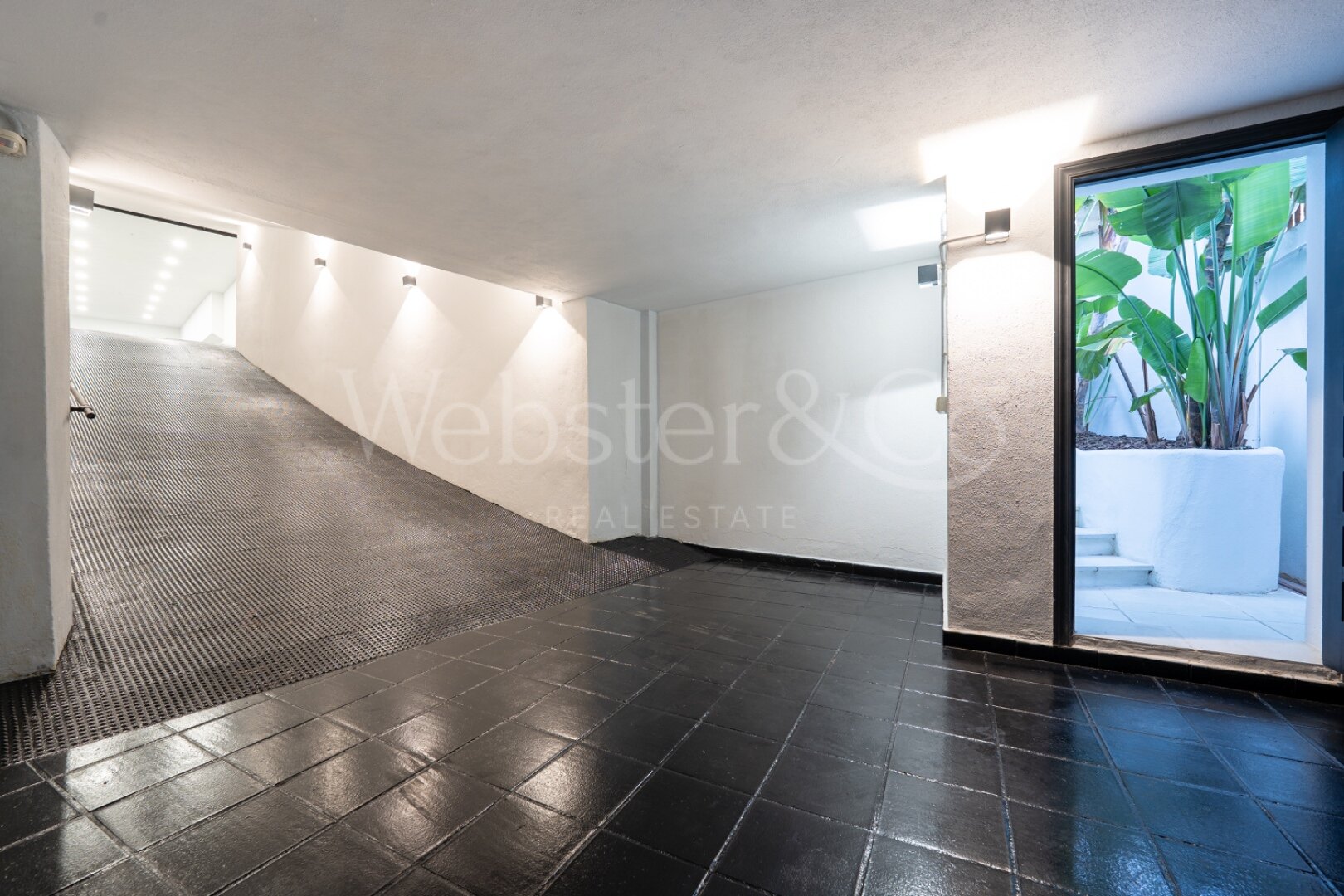 Villa Cielo Mar – Una joya en Nueva Andalucía